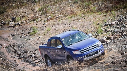 Recall: Ford convoca mais de 35 mil unidades da Ranger por falha nos  airbags