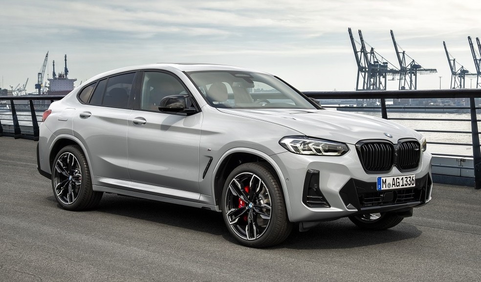 BMW X4 é equipado com motor 2.0 turbo de 252 cv de potência — Foto: Divulgação