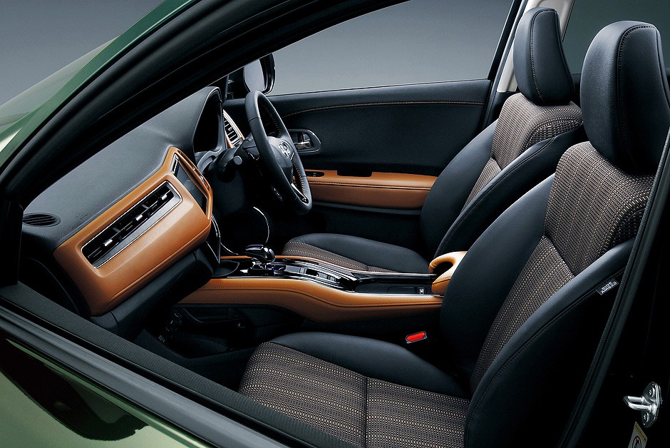 Apesar da Honda não ter mostrado o interior do modelo, esse é seu visual no Japão