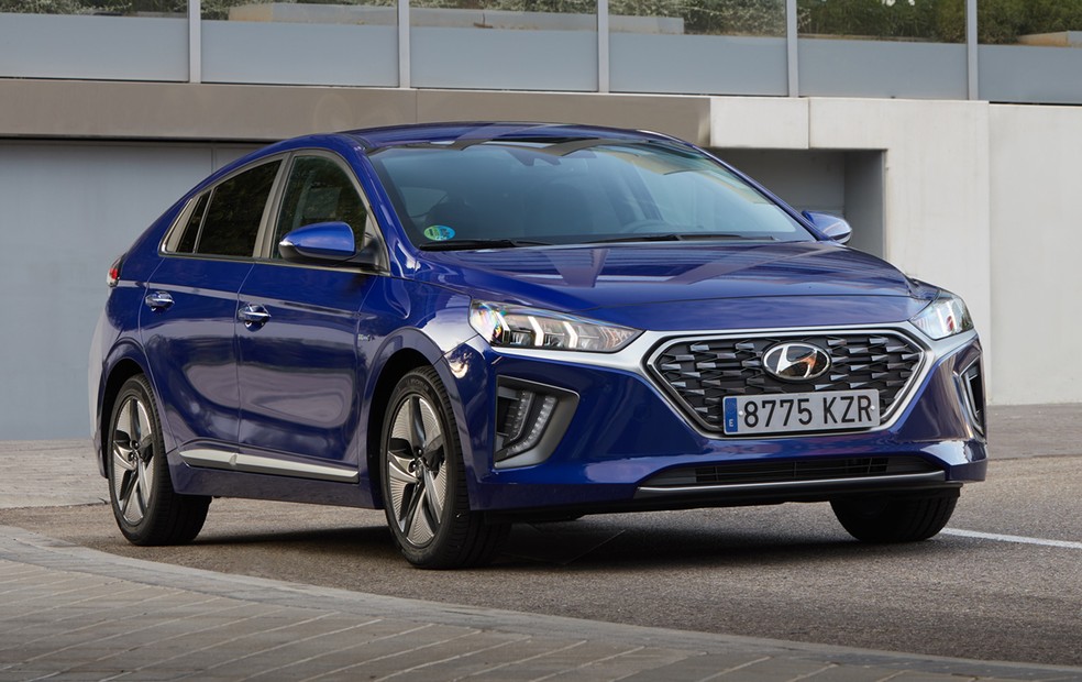 Hyundai Ioniq híbrido recebeu facelift em 2019 — Foto: Divulgação