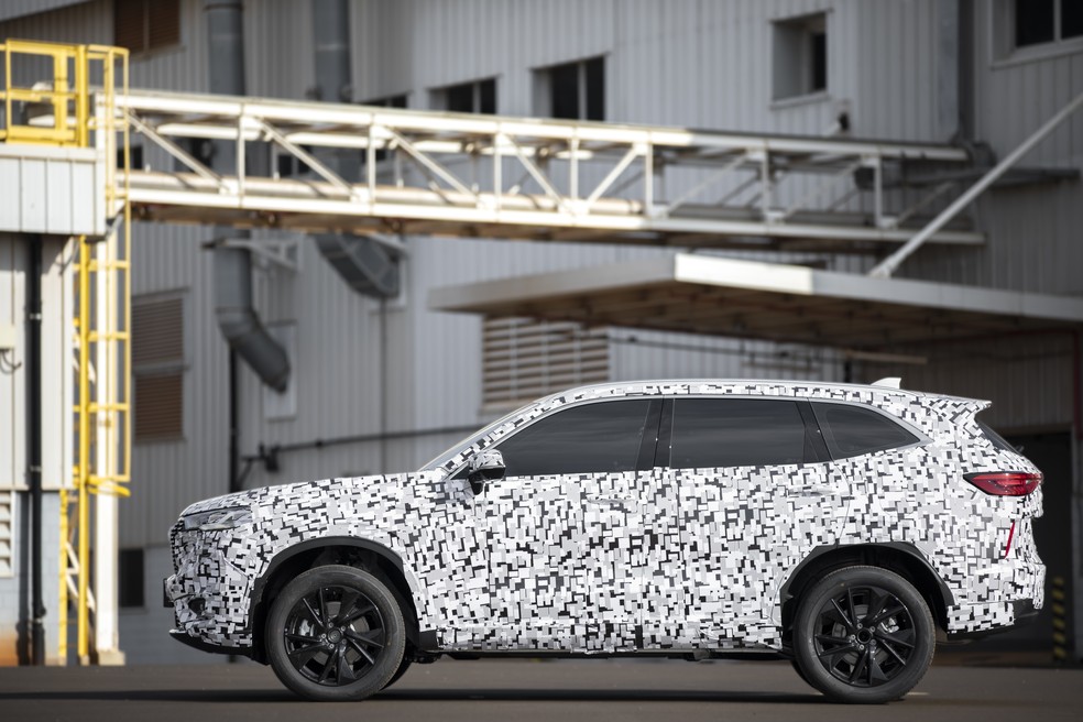 Primeira unidade do Haval H6 chegou ao Brasil na última semana e passará por uma bateria de testes — Foto: Divulgação