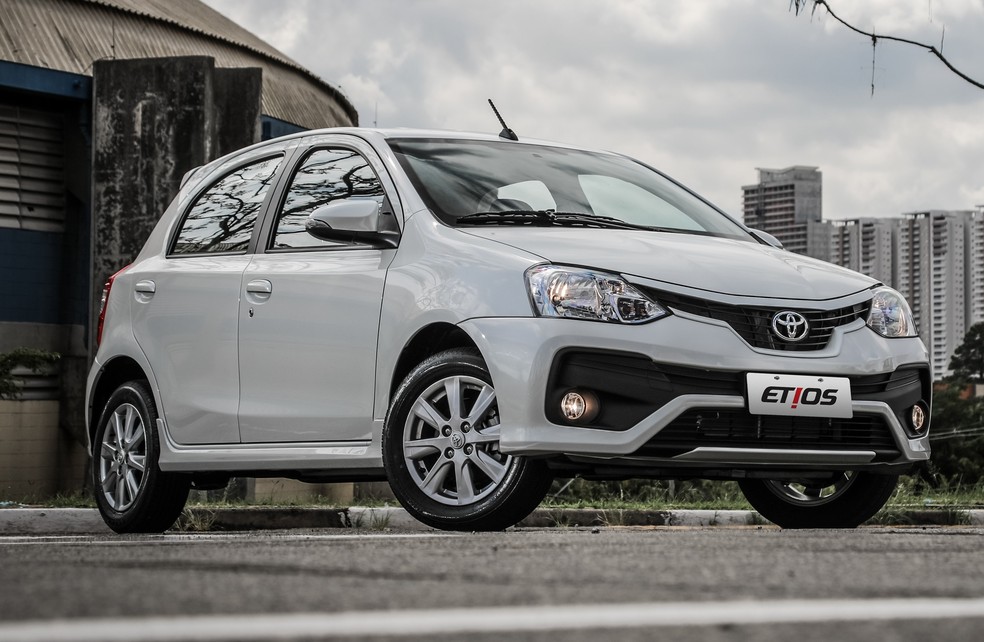 Toyota Etios é vendido apenas com motor 1.5 de 103 cv — Foto: Divulgação