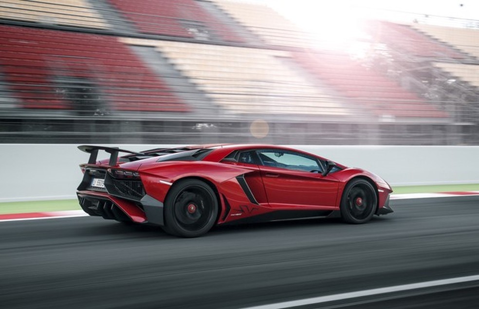 Lamborghini Aventador LP 750-4 Superveloce (Foto: Divulgação) — Foto: Auto Esporte