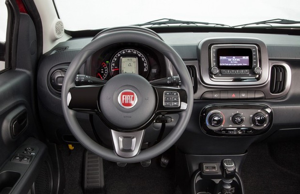 Fiat Mobi Like On (Foto: Divulgação) — Foto: Auto Esporte