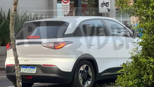 Flagra: Geely EX2 será elétrico de R$ 150 mil com porte de Onix