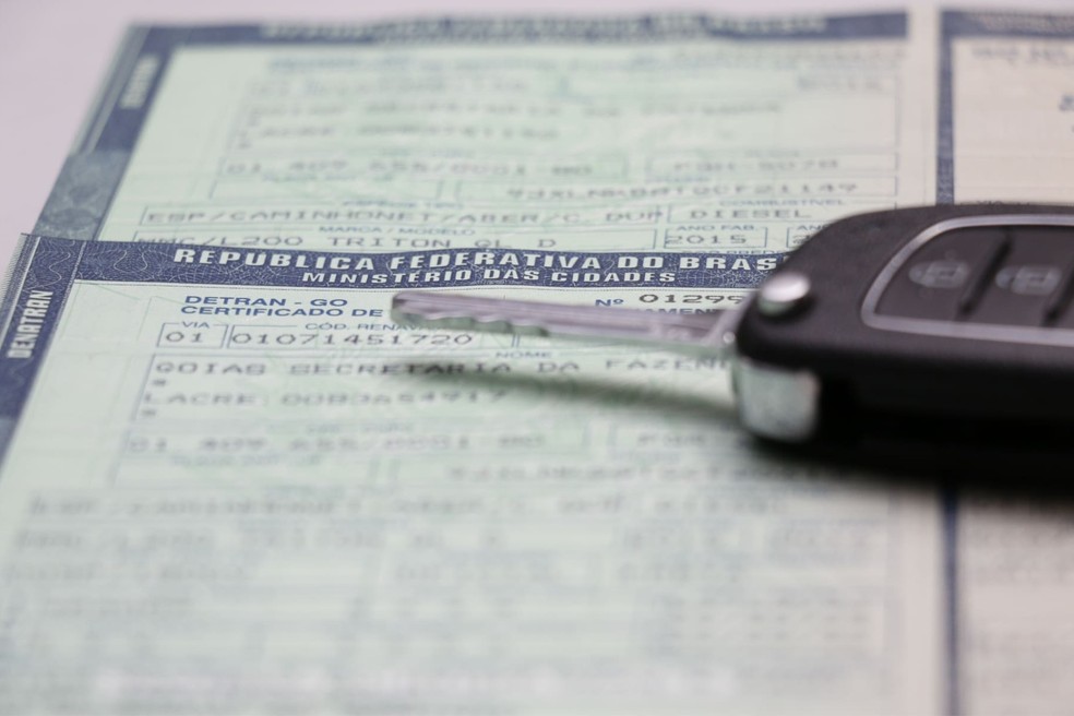 IPVA é um imposto cobrado anualmente para quase todos os donos de automóveis — Foto: Divulgação