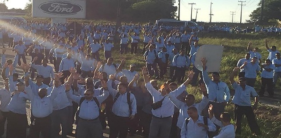 Metalúrgicos da Ford aprovaram o layoff em assembleia no dia 1º de fevereiro (Foto: Sindicato dos Metalúrgicos de Camaçari) — Foto: Auto Esporte
