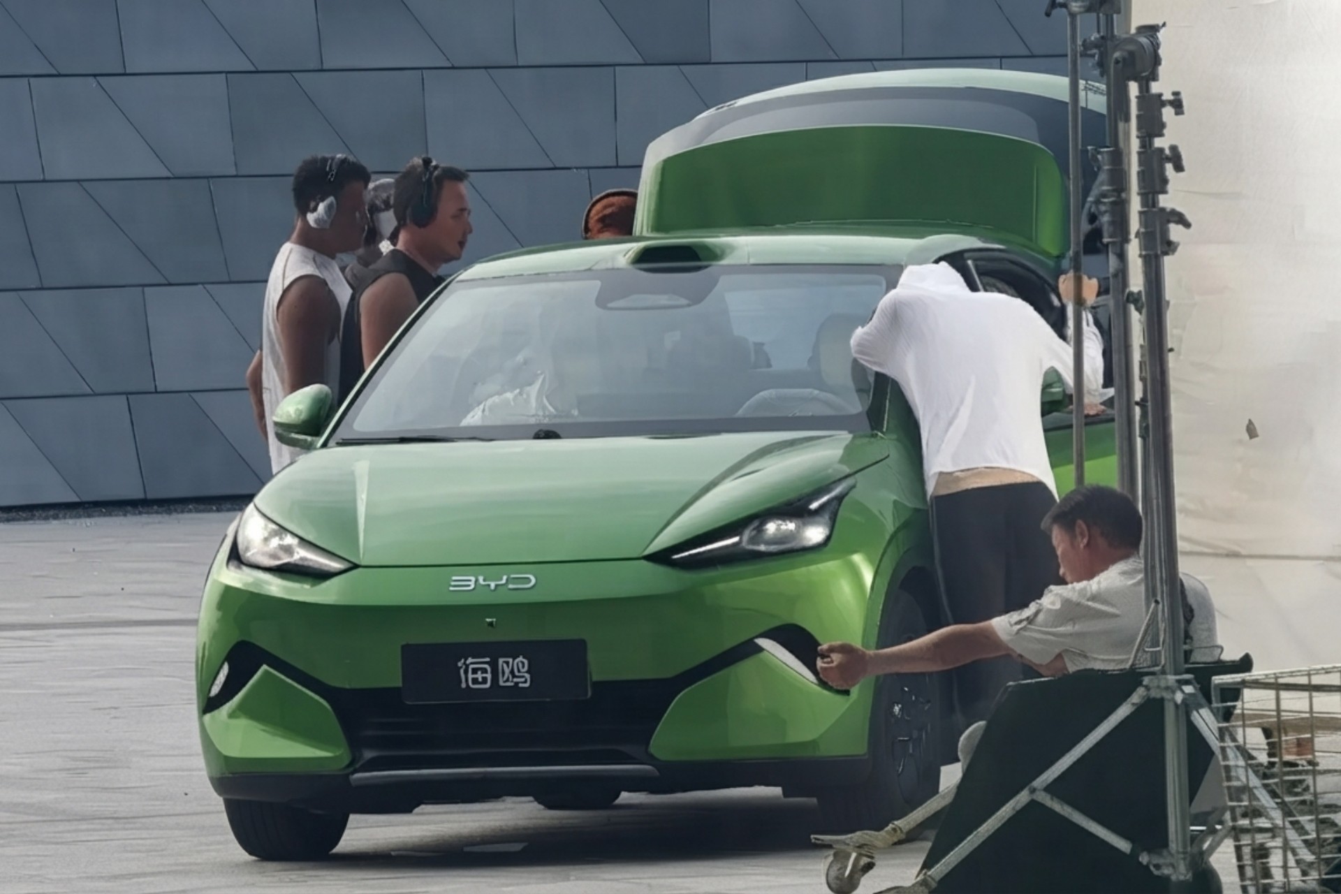 Flagra: novo BYD Dolphin Mini vai crescer e ficar entre o atual e o Dolphin