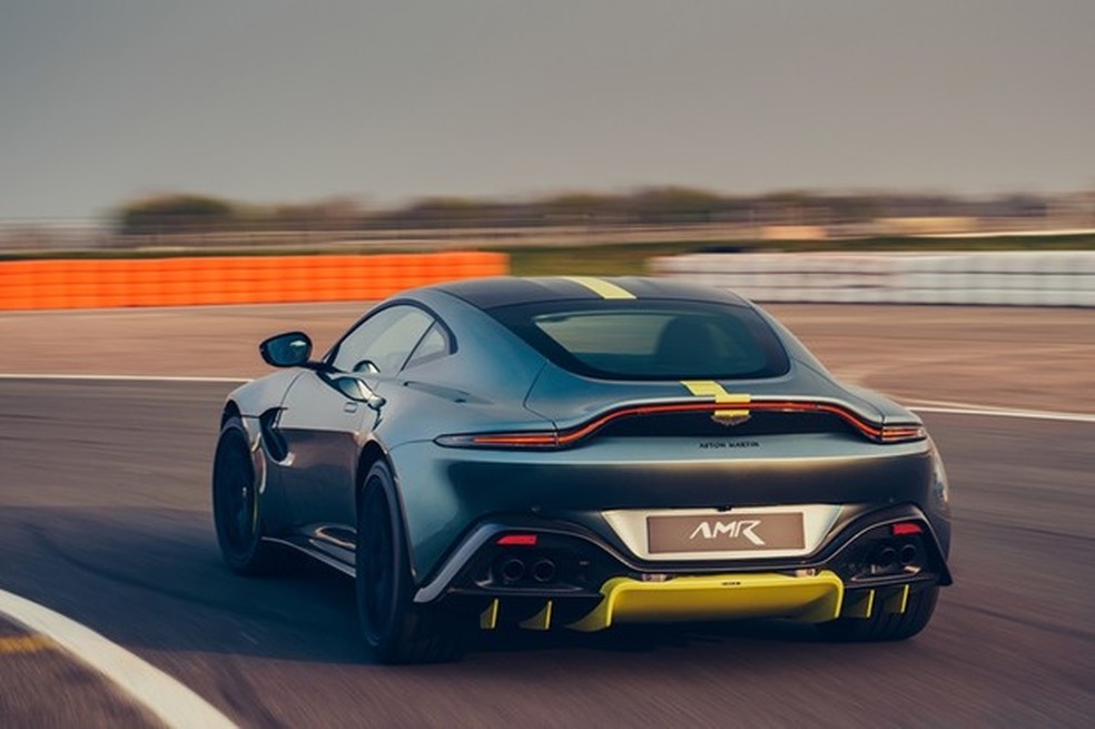 Aston Martin Vantage AMR (Foto: Divulgação) — Foto: Auto Esporte