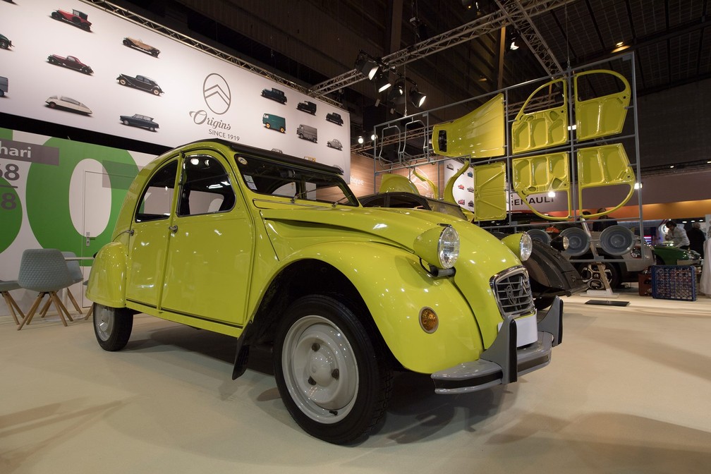 Citroën 2CV exibido no Retromobile — Foto: Divulgação