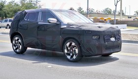 Novo Hyundai Creta híbrido terá design robusto e painel futurista