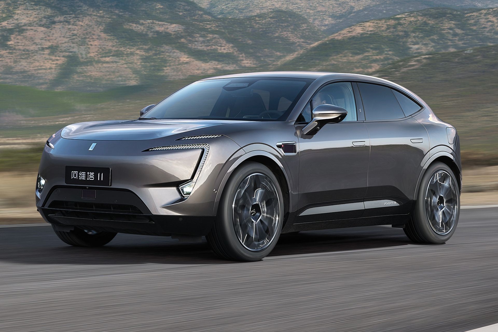 Teste: Caoa Changan Avatr 11 tem tecnologia de sobra para encarar Porsche