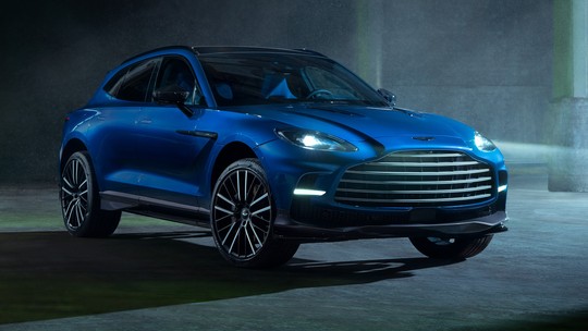 Aston Martin DBX 707 vai de 0 a 100 km/h em 3,3 segundos e se torna o SUV mais rápido do mundo