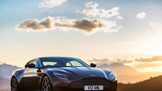 Aston Martin DB11 é apresentado oficialmente no Salão de Genebra