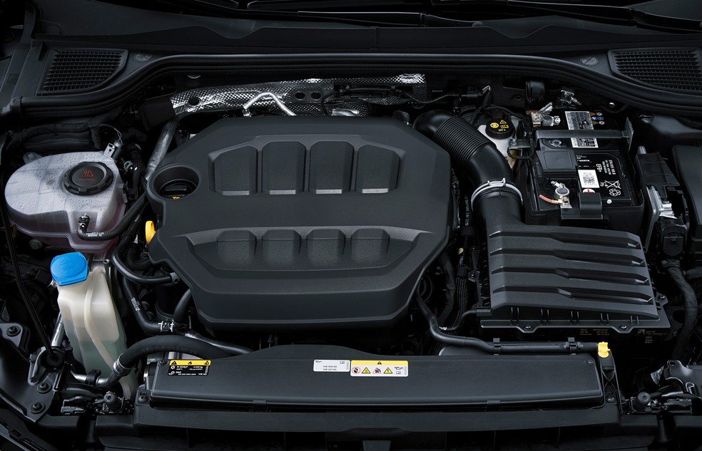 Motor 2.0 turbo precisa de adaptações para a gasolina brasileira — Foto: autoesporte