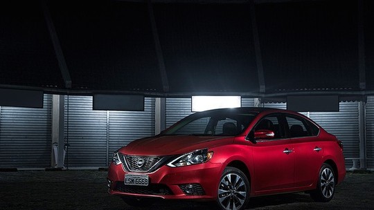 Nissan lança promoção que dá R$ 2 mil de desconto no Sentra 