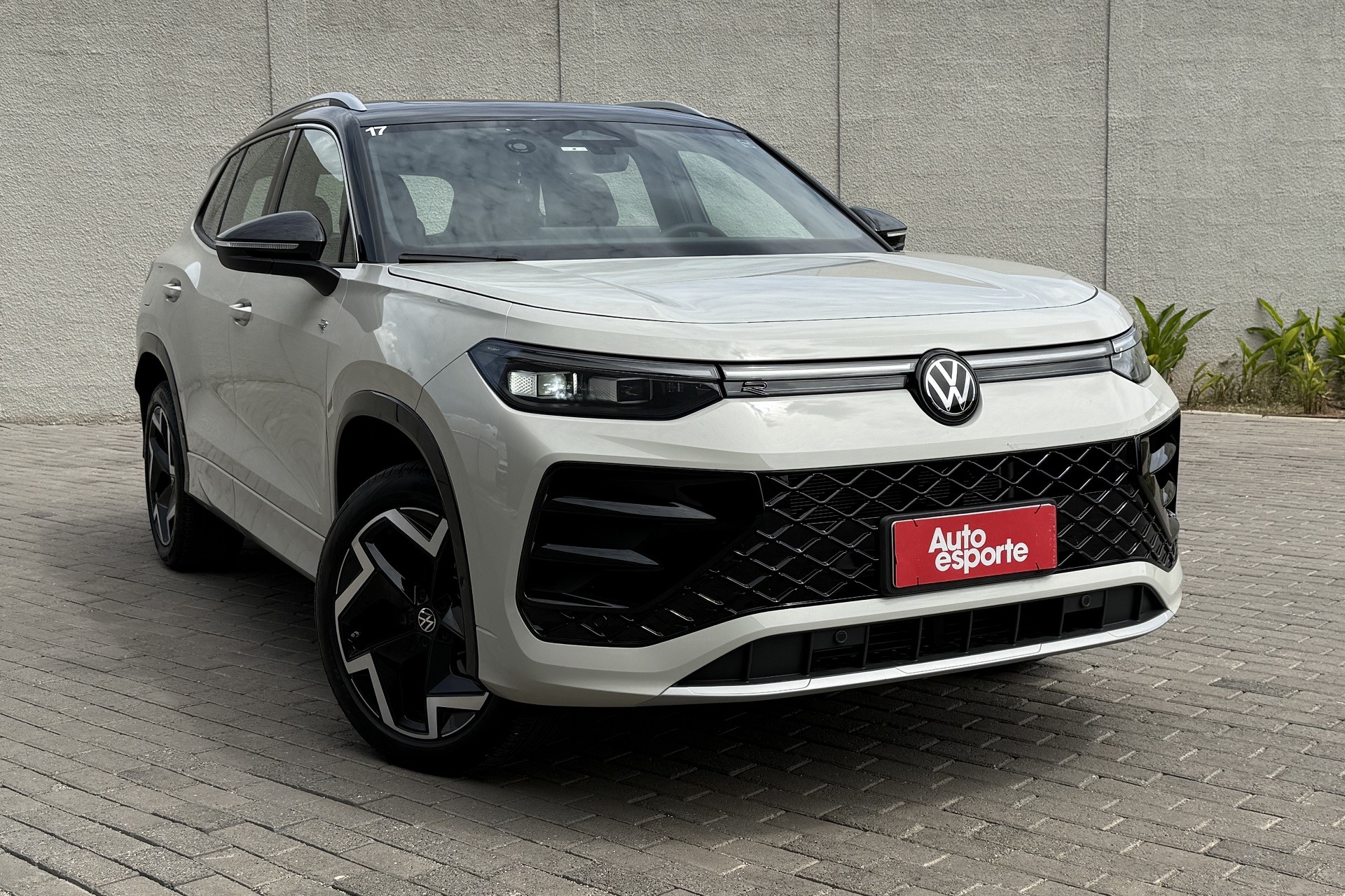 Volkswagen vende 3 mil Tiguan e fatura R$ 1 bilhão em 12 minutos