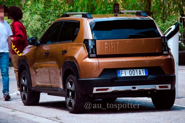 Fiat Grande Panda é flagrado na rua antes do lançamento