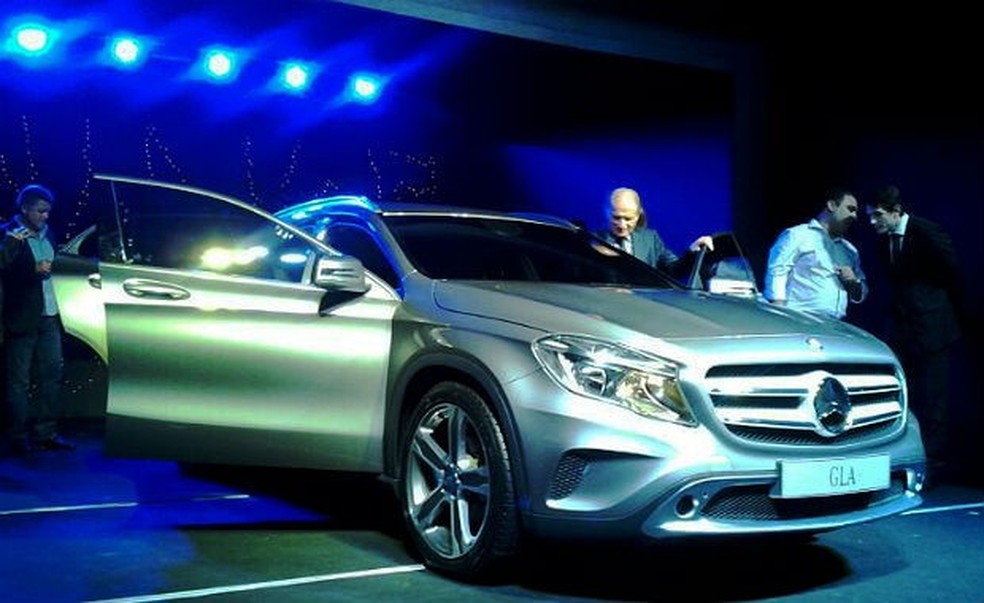 Mercedes apresenta um vídeo incrível do seu sistema de