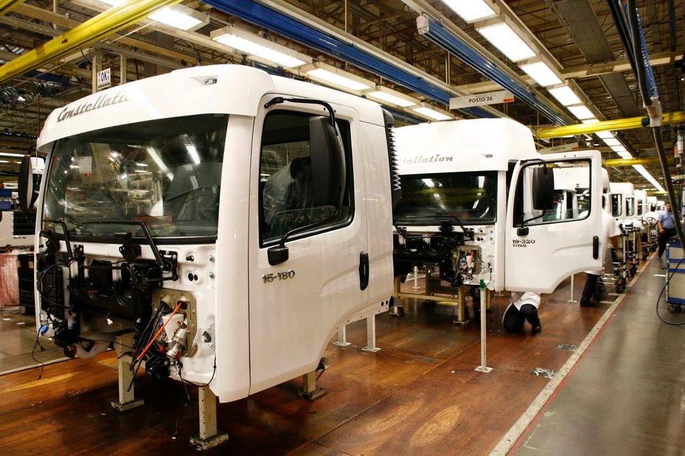 Linha de produção da MAN em Resende (RJ) — Foto: Divulgação/MAN