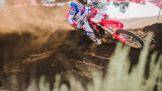 Nova Honda CRF 450R celebra legado de 50 anos no motocross Nova Honda CRF 450R celebra legado de 50 anos no motocross