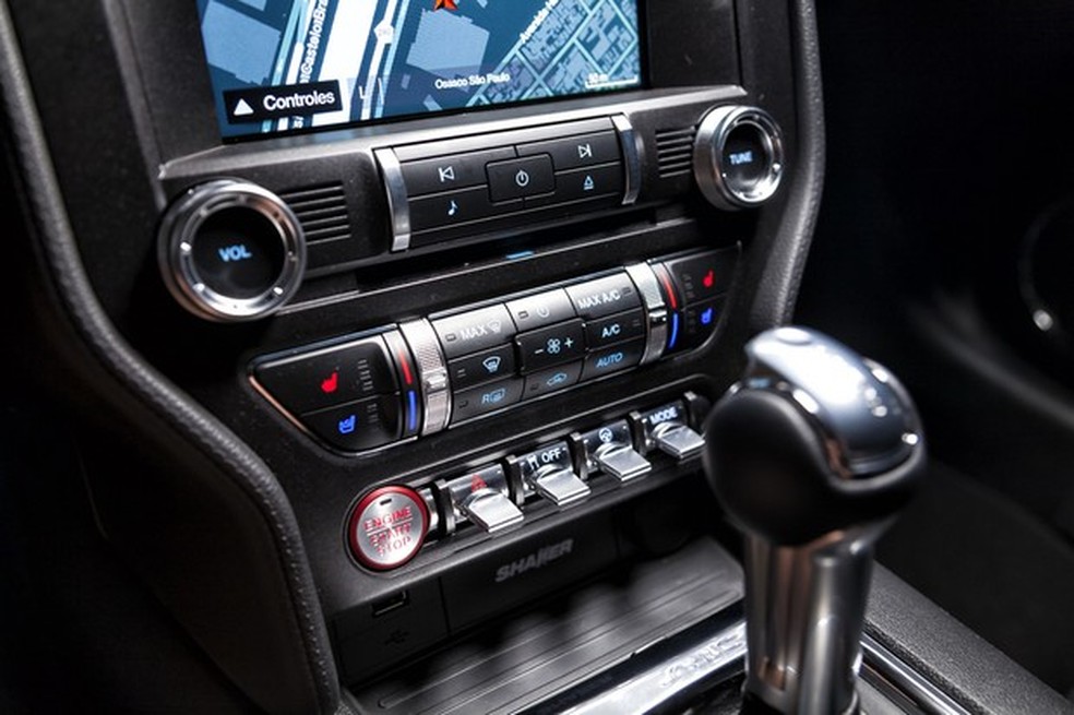 Ford Mustang GT Premium V8 (Foto: Leo Sposito/Auto News Brasil) — Foto: Auto Esporte