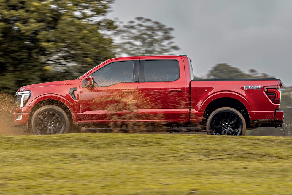 Chevrolet Silverado, Ford F-150 ou Ram 1500: qual a melhor picape do agro?