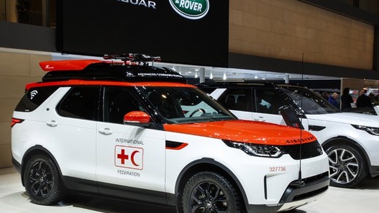 Land Rover mostra carro com drone feito para Cruz Vermelha