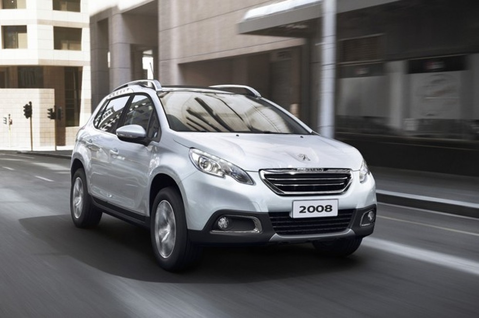 Peugeot 2008 é opção com estilo urbano e mais nova — Foto: Divulgação