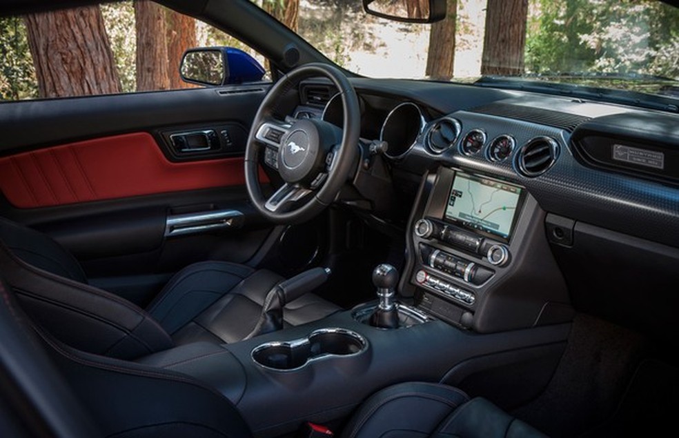 Ford Mustang 2015 (Foto: Divulgação) — Foto: Auto Esporte