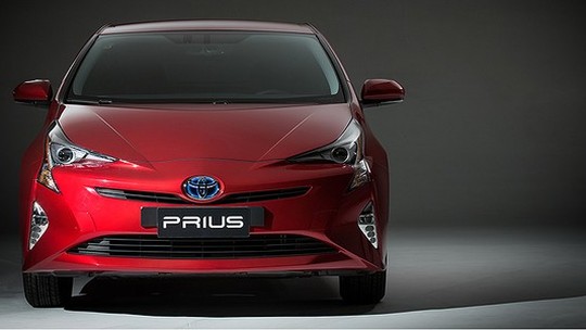 Toyota faz recall mundial do Prius por falha no freio de estacionamento