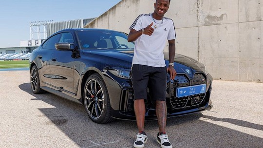 Vini Jr: garagem do melhor do mundo pela Fifa é avaliada em R$ 8,6 milhões