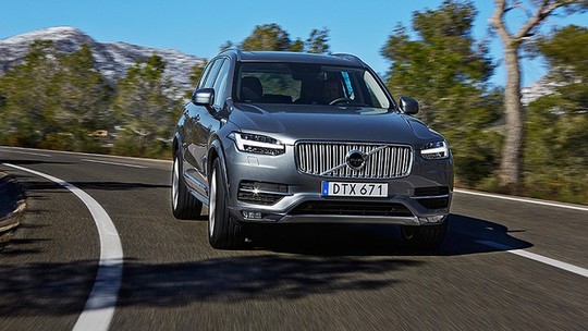 Volvo deve anunciar recall do XC90 por falha que prejudica os airbags
