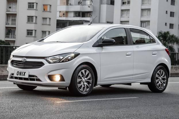 O Onix Joy tem desempenho equivalente ao de antigos carros 1.4 e 1.6