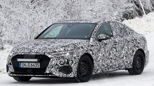 Flagra: Novo Audi A3 Sedan será concorrente do Toyota Corolla