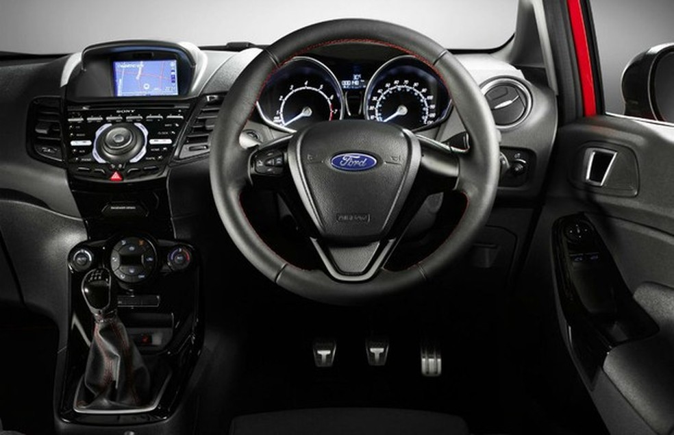 Ford New Fiesta Black Edition (Foto: Divulgação) — Foto: Auto Esporte