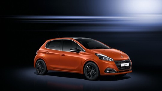 Peugeot revela facelift do 208