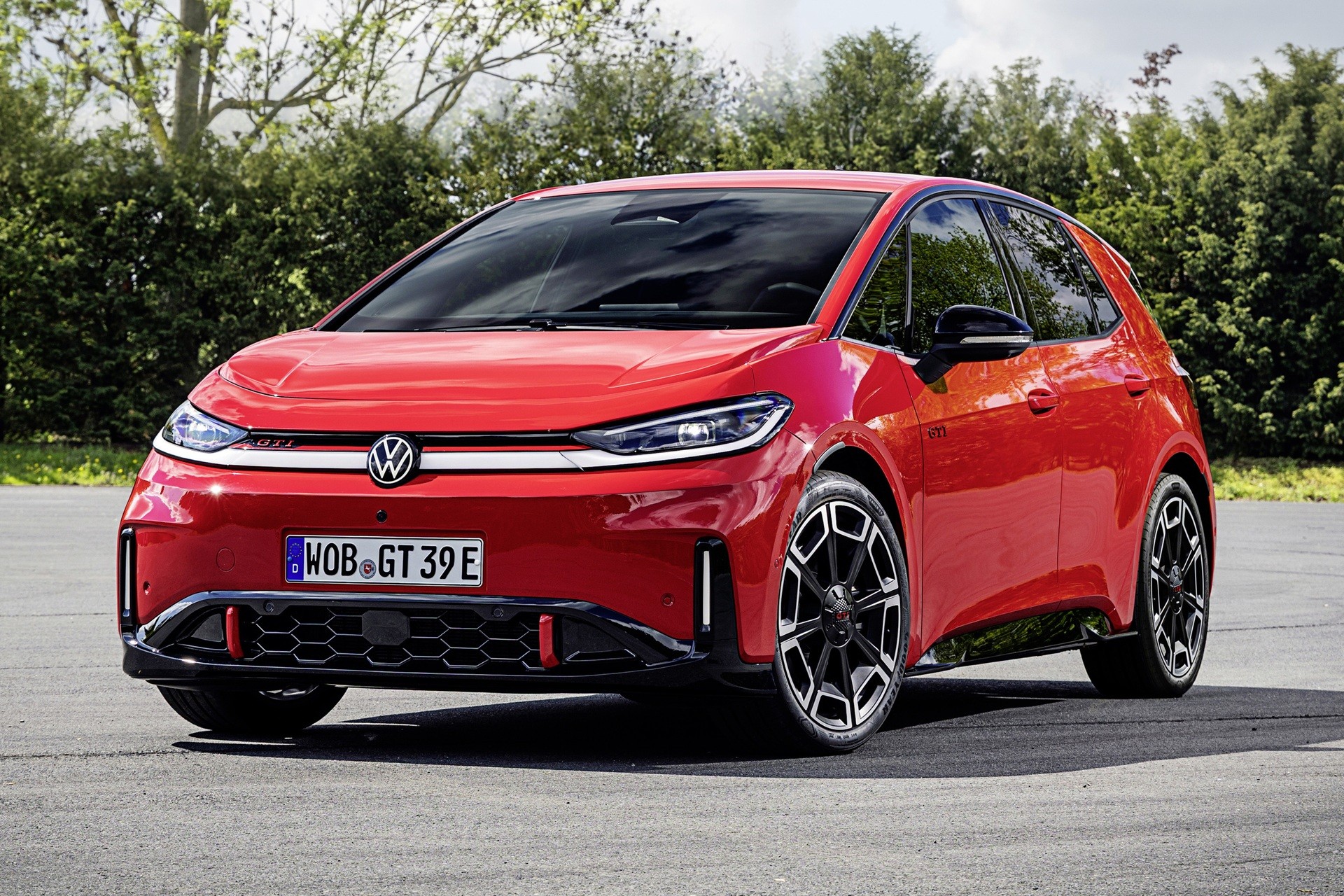 Volkswagen ID.3 GTI é mais potente que o Golf GTI e roda mais de 600 km