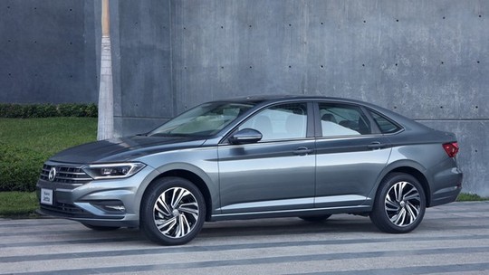 Novo VW Jetta é lançado na Argentina a partir de R$ 102 mil
