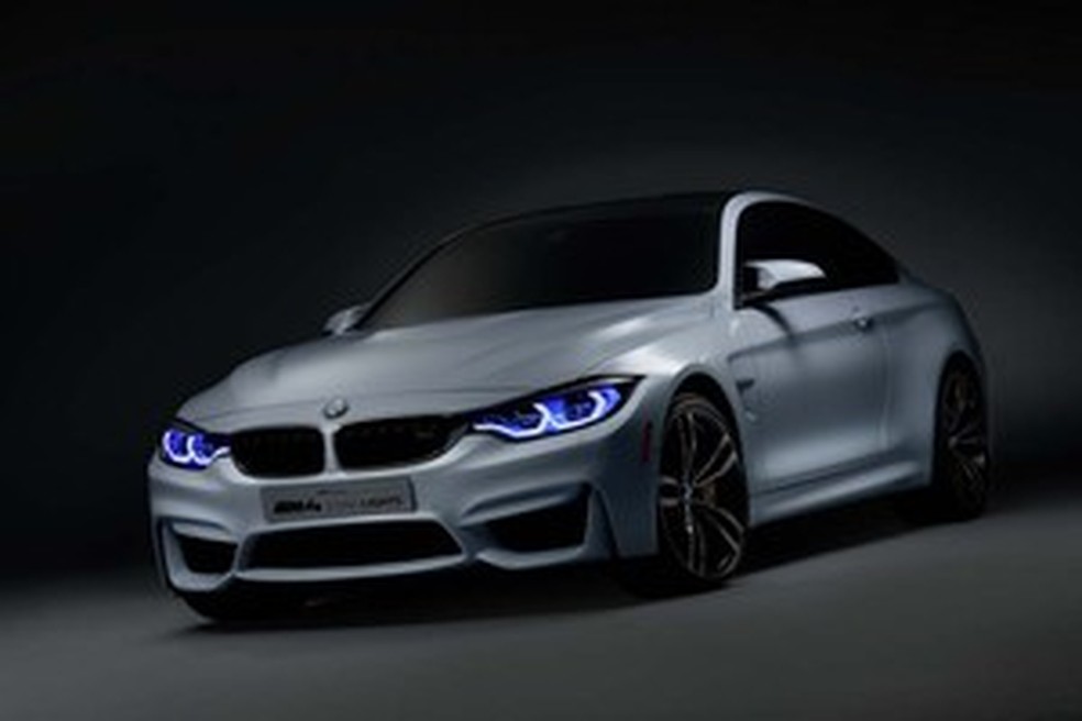 Novidade da BMW na CES: M4 Concept Iconic Lights (Foto: Divulgação) — Foto: Auto Esporte