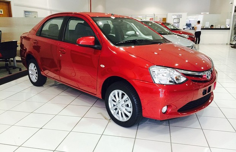 Toyota Etios em loja da capital paulista (Foto: Guilherme Blanco Muniz/Auto News Brasil) — Foto: Auto Esporte