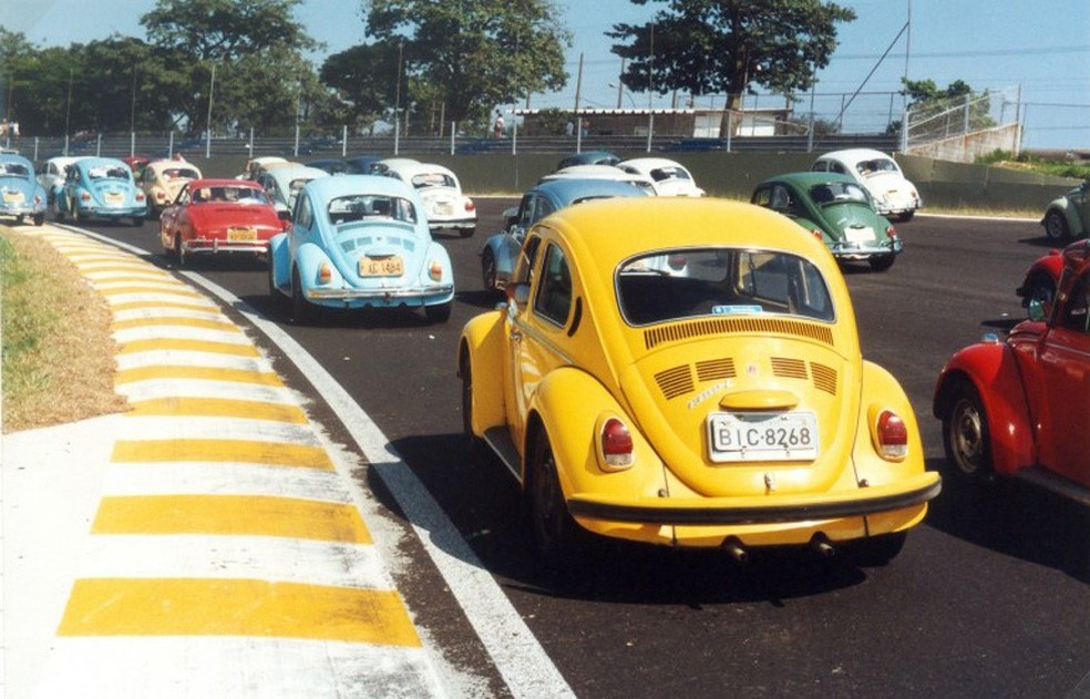 Encontro de Fuscas entrou para o livro dos recordes (Foto: Eduardo Anuar Farha) — Foto: Auto Esporte