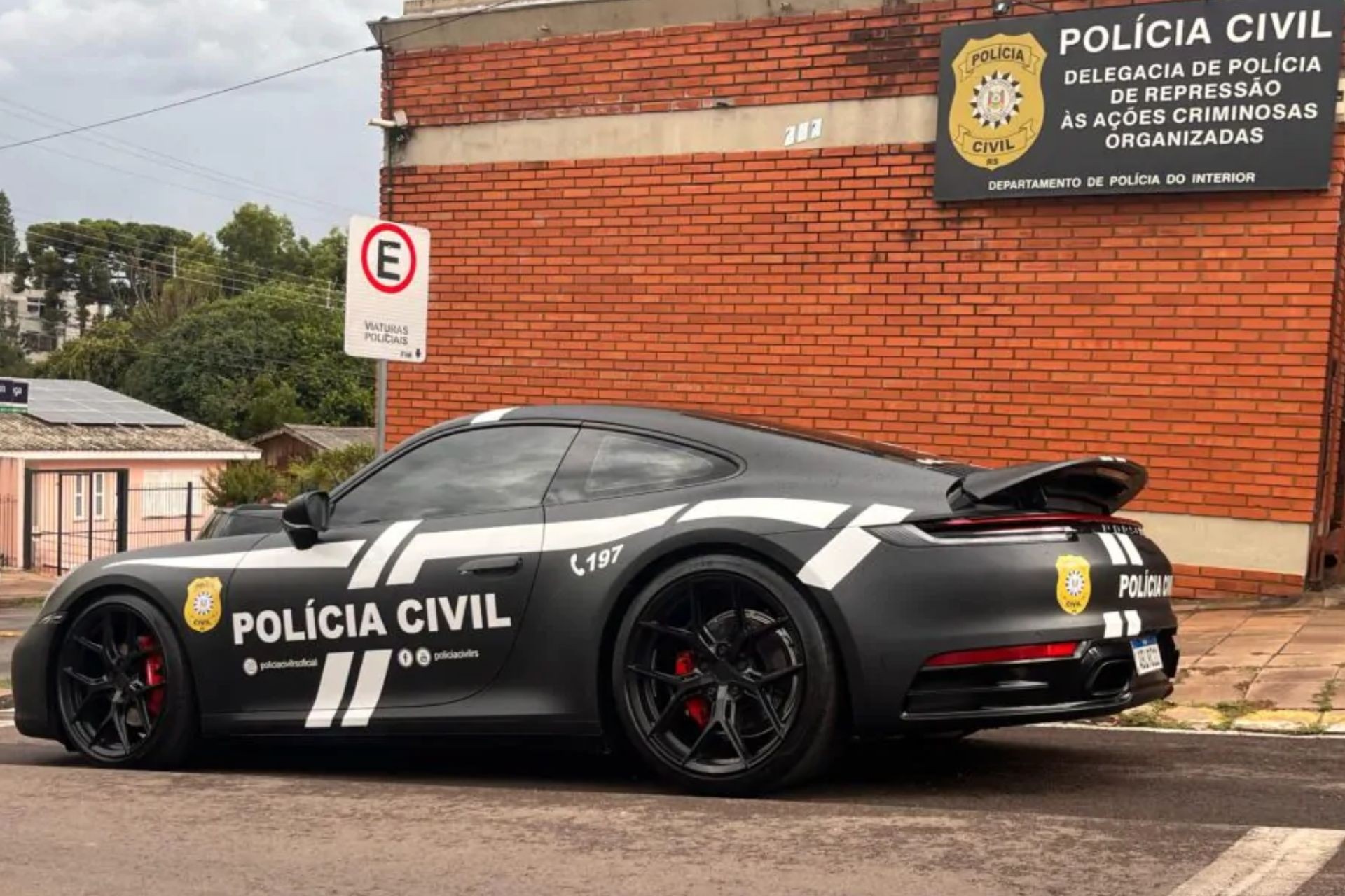 Porsche 911 de R$ 1 milhão é a nova viatura policial do RS