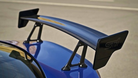 Subaru divulga teaser confirmando BRZ STI 