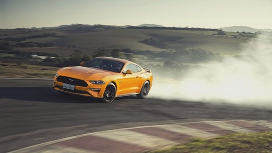 Ford Mustang é eleito Carro Superpremium do Ano