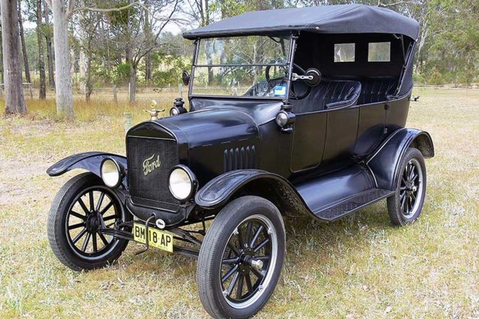 Ford T é considerado o primeiro carro popular da história — Foto:  Reprodução