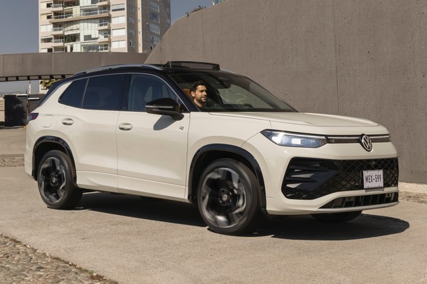 Novo Volkswagen Tiguan R-Line - dinâmica