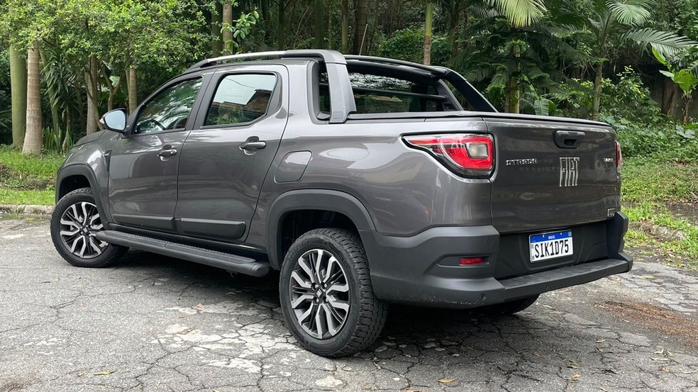 Relatos apontam possível desgaste prematuro nos rolamentos das rodas da Fiat Strada — Foto: Cauê Lira/Auto News Brasil