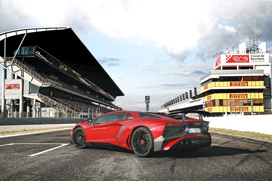 Lamborghini Aventador LP 750-4 Superveloce