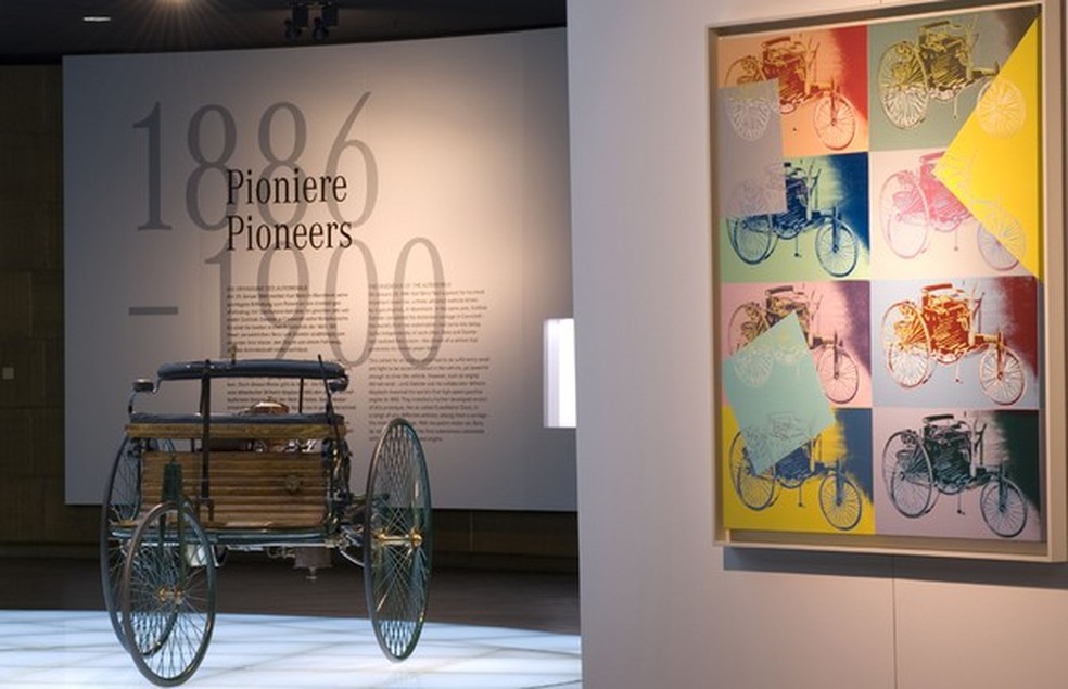 Réplica do automóvel criado por Karl Benz em exposição no Museu da Mercedes-Benz (Foto: Divulgação) — Foto: Auto Esporte